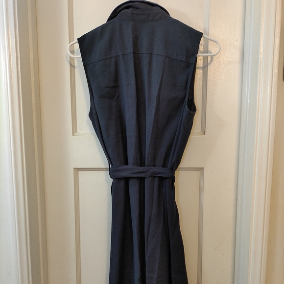 H&M Sleeveless Dress - Picture 2 of 6